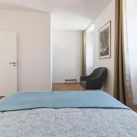 Flower Lux Апартаменты Синтра